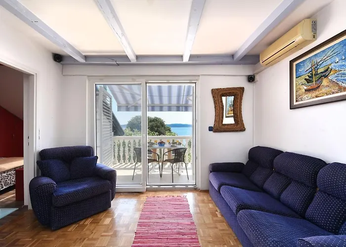 Appartement By The *