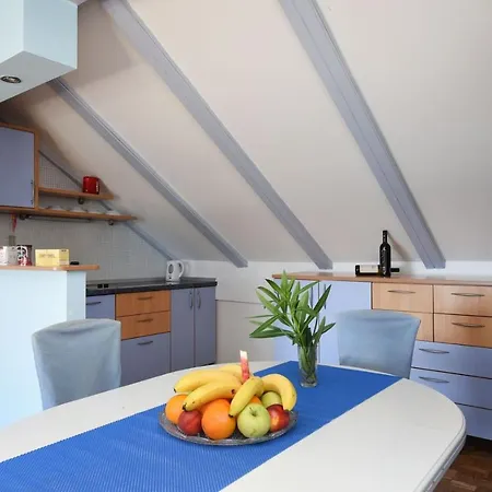 Apartment By The Bibinje