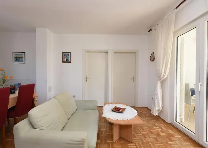 Apartman By The Bibinje